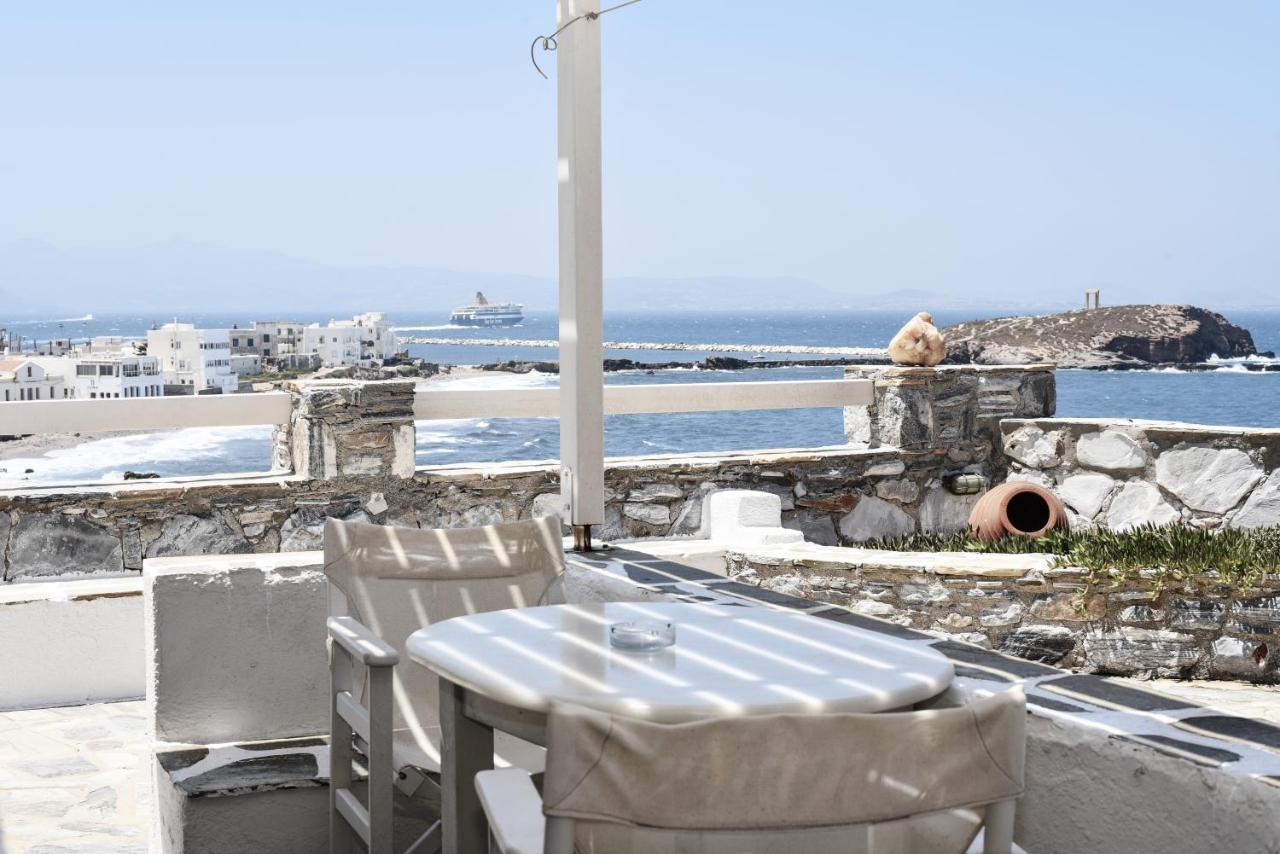Iliada Suites Naxos City Екстериор снимка