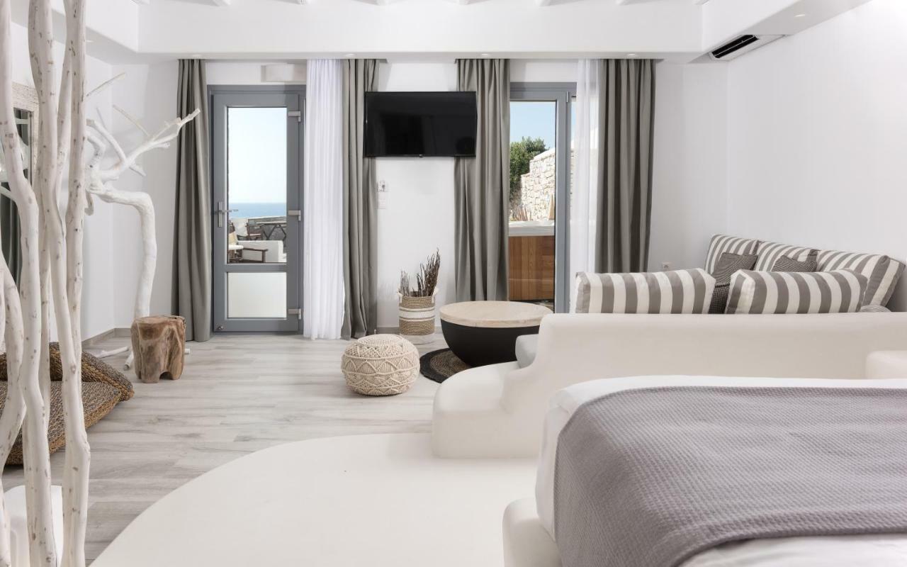 Iliada Suites Naxos City Екстериор снимка