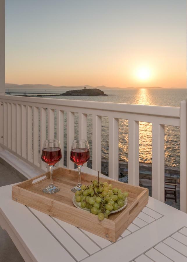 Iliada Suites Naxos City Екстериор снимка